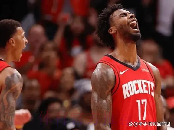 怀特身后补防大帽坎宁安，后者目前投篮6中1得到7分7助攻